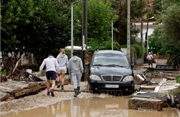 Sơ tán hàng trăm nghìn người do thiên tai tại Maroc và Tây Ban Nha