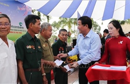 Cần Thơ tổ chức nhiều chương trình chăm lo Tết cho người dân