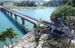 Cầu Đăk Pơ Kơ xuống cấp ảnh hưởng lớn đến vận chuyển nông sản tại Gia Lai