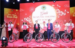 Xuân yêu thương với các đối tượng bảo trợ xã hội