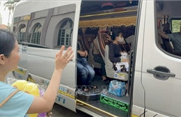 ‘Chuyến xe 0 đồng’ đưa người bệnh về nhà đoàn viên