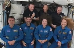 Tàu vũ trụ của SpaceX kết nối thành công với ISS