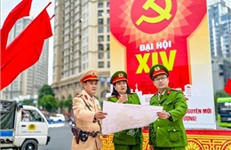 Cảnh sát giao thông Thủ đô: 80 năm vì nhân dân phục vụ