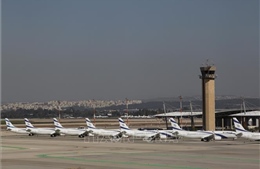 Israel: Hãng hàng không El Al đối mặt án phạt 35 triệu USD