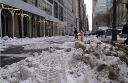 Mỹ: Thành phố New York đóng cửa toàn bộ mạng lưới giao thông trước bão tuyết lớn