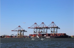 Mỹ cảnh báo sẽ tăng thuế nhập khẩu bổ sung lên 15% hoặc cao hơn với một số nước