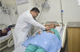 Nhân viên y tế trực xuyên suốt thời gian diễn ra bầu cử