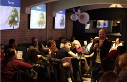 Dự thuyết giảng tại quán bar - xu hướng mới của giới trẻ Canada