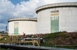 Giá dầu Brent vượt 103 USD/thùng sau diễn biến quân sự ở đảo Kharg của Iran