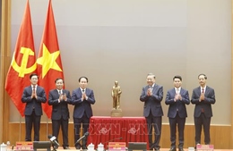 Tổng Bí thư Tô Lâm: Xây dựng thành phố Hải Phòng trở thành trung tâm công nghiệp và cảng biển hiện đại