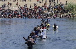 Tòa án Tối cao Mỹ xem xét kế hoạch chấm dứt quy chế bảo vệ tạm thời dành cho người di cư