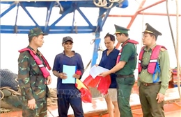 Cà Mau tăng kiểm soát tàu cá, dồn lực gỡ ‘thẻ vàng’ IUU