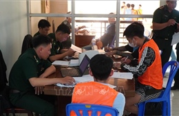 Cảnh giác với bẫy 'việc nhẹ, lương cao'