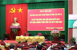 Chú trọng phát triển kinh tế biển, năng lượng tái tạo