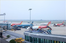 Lên phương án điều chỉnh giá dịch vụ hàng không khi giá nhiên liệu bay tăng
