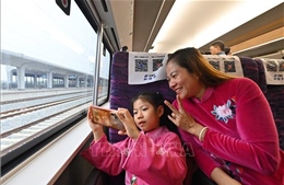 Du lịch xuyên biên giới Trung - Việt sôi động, đẩy mạnh hợp tác đào tạo và ứng dụng AI