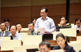 Bộ trưởng Nông nghiệp và Môi trường cảnh báo lãng phí đất công nghiệp