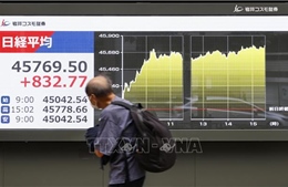 Chỉ số Nikkei 225 của Nhật Bản lập lỷ lục khi Mỹ gia hạn lệnh ngừng bắn với Iran