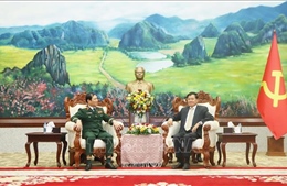 Đoàn kết giữa hai Quân đội Việt Nam - Lào là đặc biệt của đặc biệt