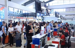 Sân bay Nội Bài đảm bảo luồng tuyến thông suốt với hơn 240 quầy check-in dịp lễ