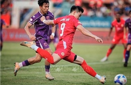 V.League 1-2025/2026: Cuộc đua trụ hạng vẫn chưa ngã ngũ