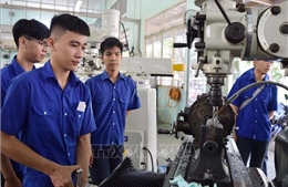 Năng lực số: Tiêu chuẩn bắt buộc đối với giáo viên nghề