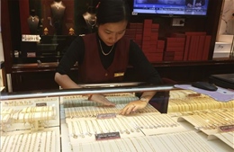Giá vàng SJC tuột mốc 140 triệu đồng/lượng