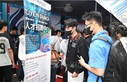 Gỡ nút thắt cho thị trường lao động trong bối cảnh mới - Bài 2: Khi người lao động chọn nhiều hơn một mức lương