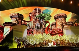 Phó Chủ tịch nước Võ Thị Ánh Xuân dự khai mạc Festival biển Khánh Hòa