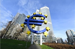 Lạm phát Eurozone lần đầu tiên hạ nhiệt