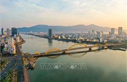 Điểm tựa vươn ra biển lớn
