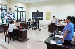 Lần đầu xét xử vụ kiện công ích
