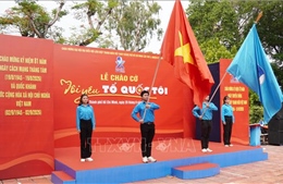 Khơi dậy tinh thần yêu nước qua Lễ chào cờ ‘Tôi yêu Tổ quốc tôi’