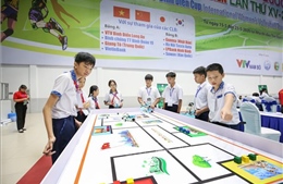 Ươm mầm sáng tạo số - Đưa khát vọng công nghệ vào học đường