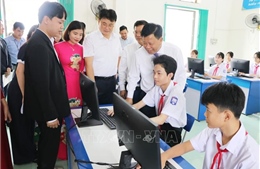 Hỗ trợ học sinh tiếp cận thông tin và tri thức cần thiết trong thời đại số