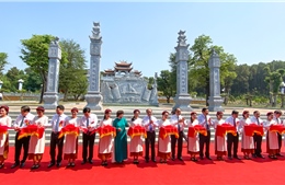 Thủ tướng Nguyễn Xuân Phúc dự lễ khánh thành đền Chung Sơn – Đền thờ gia tiên Chủ tịch Hồ Chí Minh