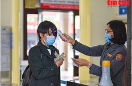 Chống dịch COVID-19, Hà Nội yêu cầu lãnh đạo các Sở ngành, quận huyện, xã phường không được rời thành phố