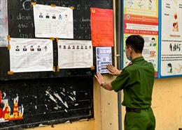 Công an Hà Nội dán mã QR Code tại 1.012 địa điểm phục vụ tuyên truyền bầu cử các cấp