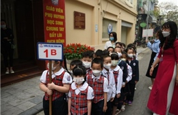 75,3% tổng số học sinh tiểu học ở Hà Nội đến trường trong buổi học đầu tiên