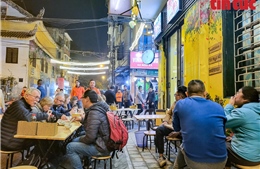 Hà Nội: Giảm 15% giá dịch vụ ăn uống tại phố ẩm thực đi bộ Đảo Ngọc Ngũ Xã