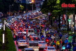 Hà Nội lập 4 nhóm công tác khắc phục ùn tắc giao thông