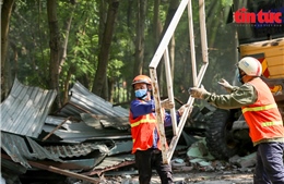 Hà Nội: Phá dỡ nhiều hạng mục vi phạm tại công viên Tuổi trẻ Thủ đô
