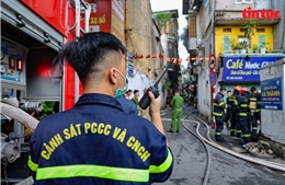 Cháy nhà trong ngõ Thổ Quan ở Hà Nội, 3 người tử vong