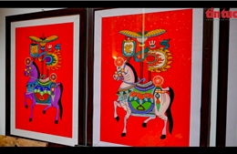 Rực sắc ‘tranh Đỏ’ trong lễ hội làng Kim Hoàng