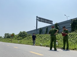 Thực nghiệm hiện trường vụ hai nhà báo bị hành hung tại Thanh Trì