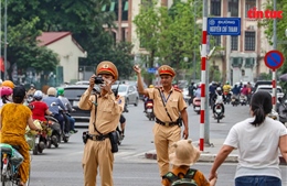 Hà Nội quyết tâm gỡ &#39;nút thắt&#39; giao thông sau 15 năm giám sát toàn diện