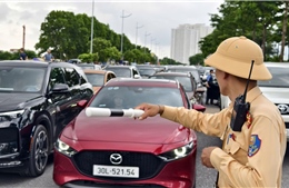 Hà Nội ghi hình phạt nguội giao thông quanh Trung tâm Triển lãm quốc gia