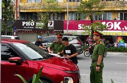 Phường Láng không để vỉa hè bị chiếm dụng, lòng đường thành bãi đỗ xe