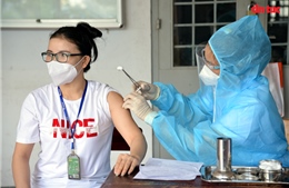 Tổng hợp COVID-19 ngày 4/8: Số ca mắc giảm; TP Hồ Chí Minh cần thêm 5,5 triệu liều vaccine COVID-19