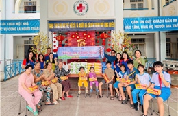 MM Mega Market mang Tết ấm đến hơn 2.000 hoàn cảnh khó khăn